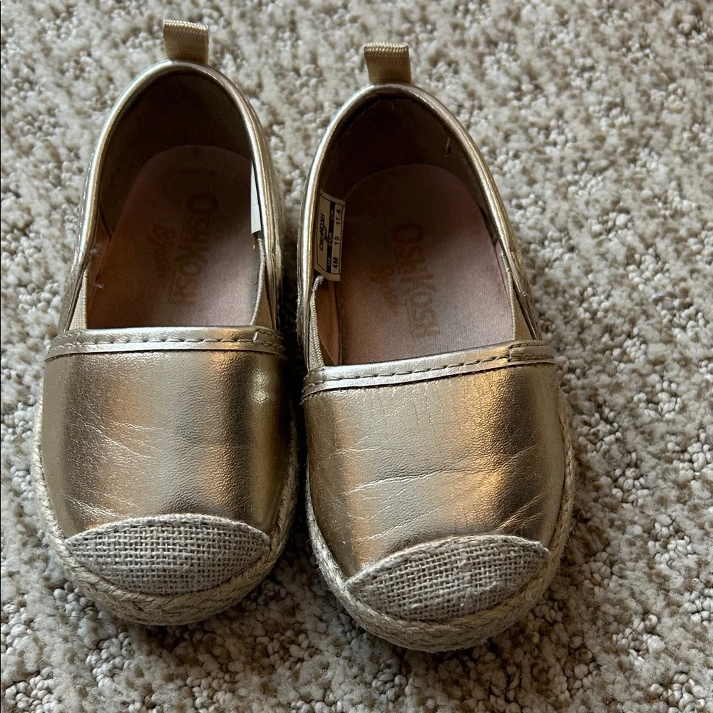 OshKosh B'gosh Gold Kids Moccasins - Picture 1 of 7